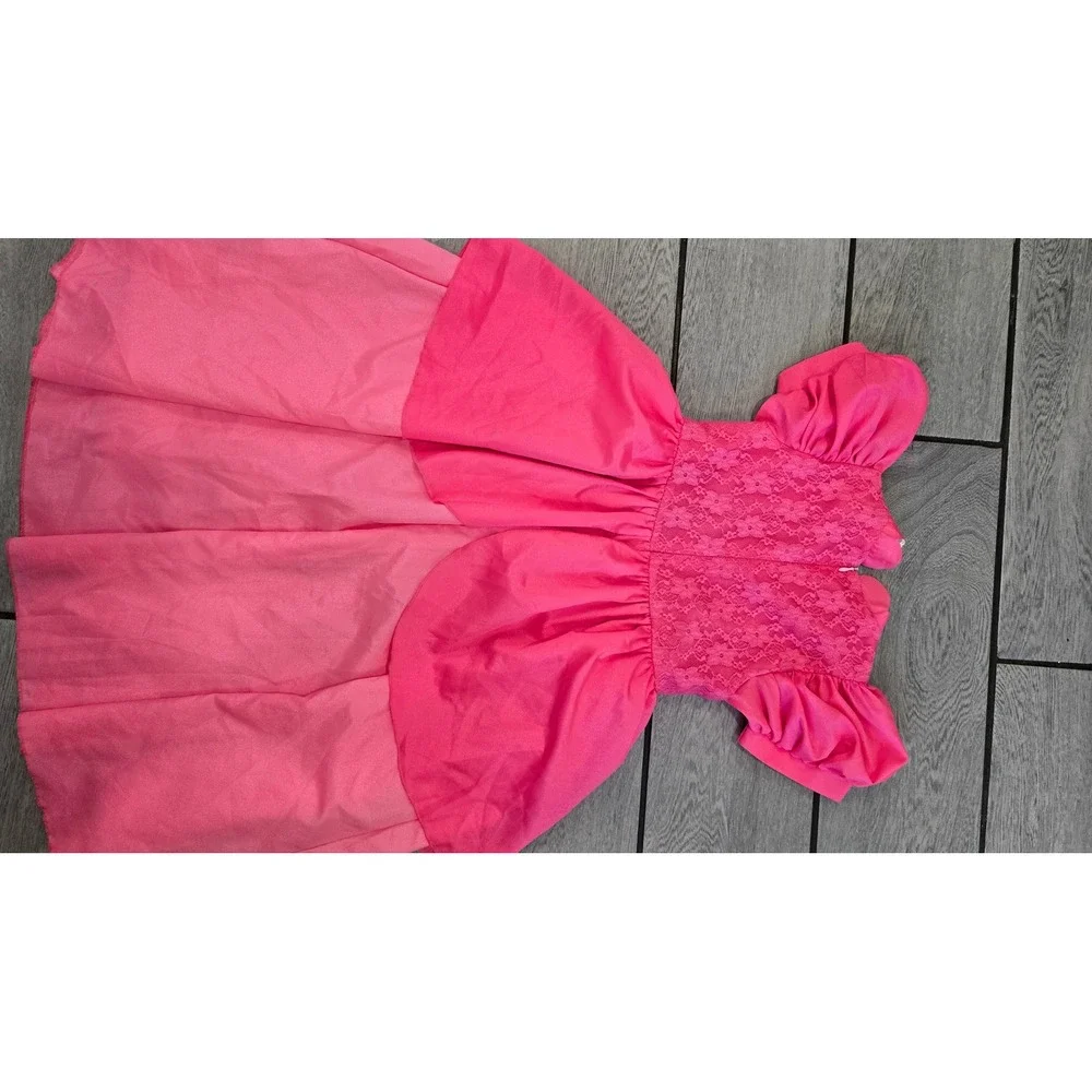 Pink Princess Peach Costume Dress Girls Size 120 Lace Bodice Teal Gem Brooch